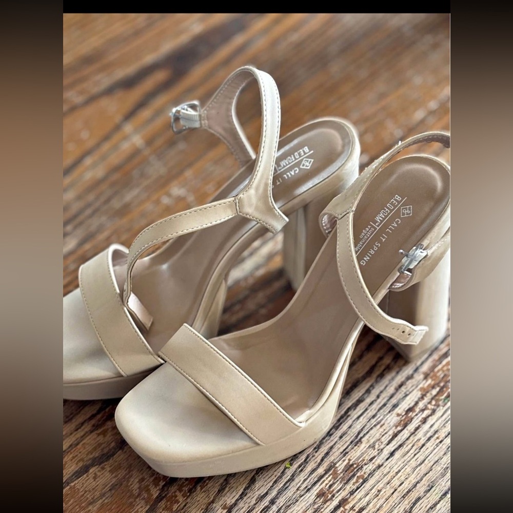 Sz 10 Call It Spring Heels